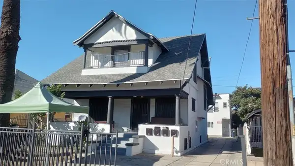 125 W 46th Street, Los Angeles, CA 90037