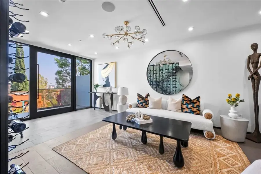 2033 Glencoe Way, Los Angeles, CA 90068 - #3
