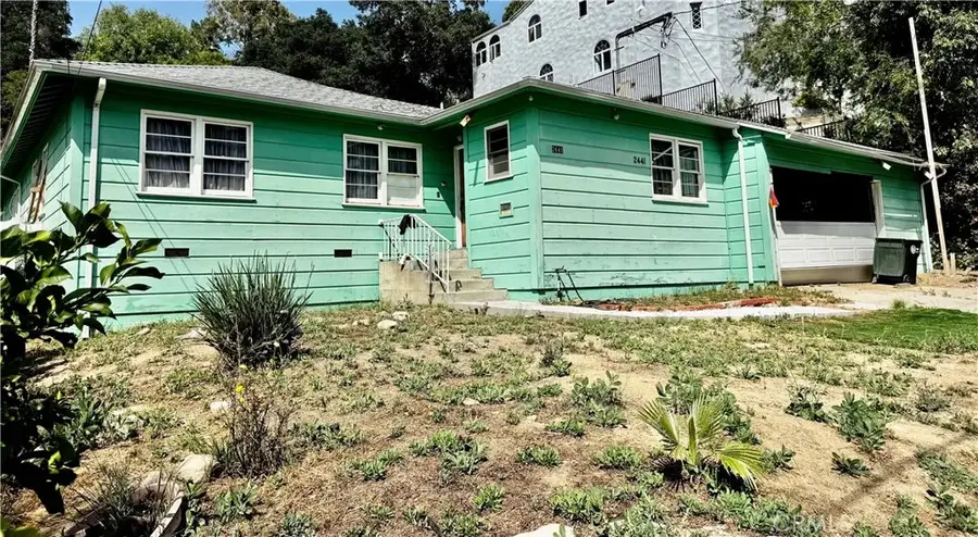 2441 Sleepy Hollow Dr, Glendale, CA 91206 - #3