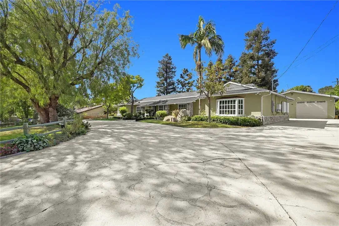 20537 E Covina Hills Rd, Covina, CA 91724 - #1