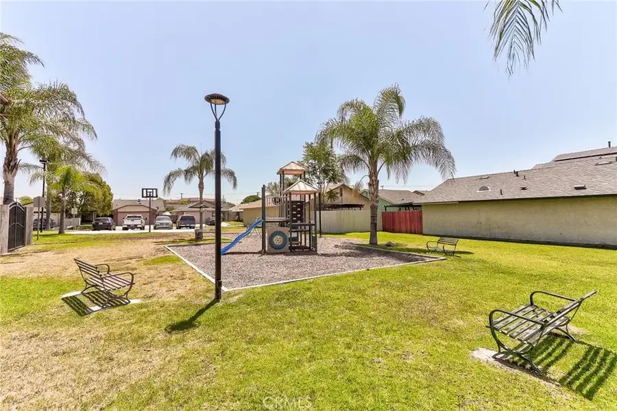 8936 Summerwood Way, Fontana, CA 92335 - #2