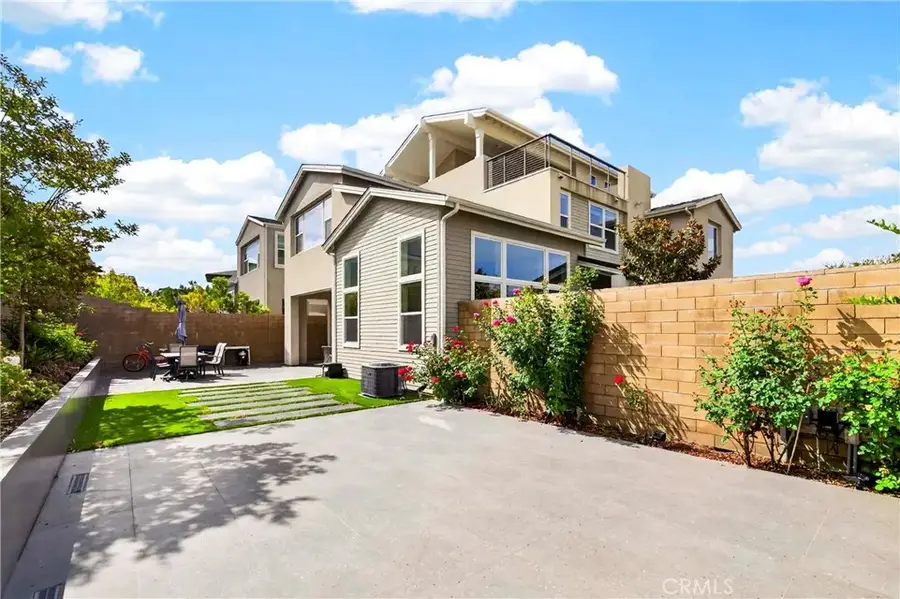 125 Source, Irvine, CA 92618 - #3