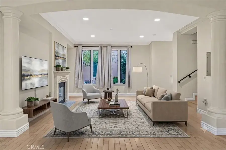 66 N Allen Avenue #3, Pasadena, CA 91106 - #2