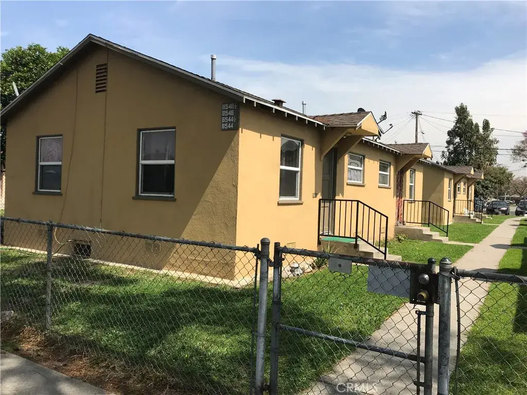 6544 Specht Avenue, Bell Gardens, CA 90201 - #1