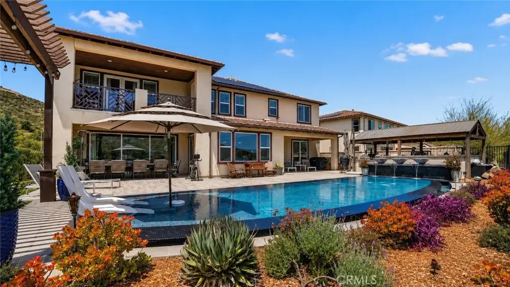 18601 Juniper Springs, Canyon Country, CA 91387 - #1