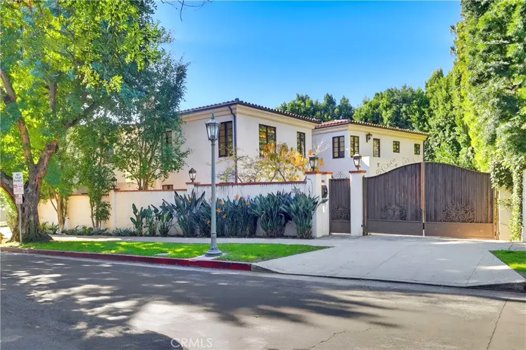 1805 Outpost Dr, Los Angeles, CA 90068 - #1