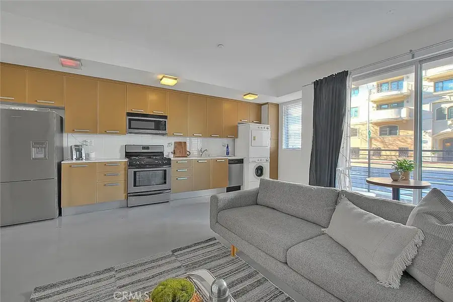 217 S Marengo #110, Pasadena, CA 91101 - #3