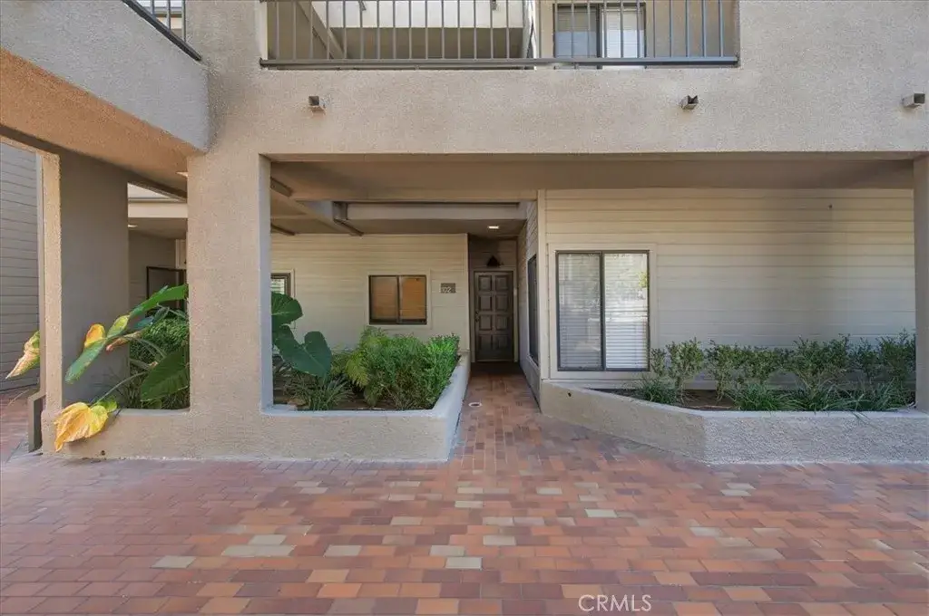 1310 E Orange Grove #102, Pasadena, CA 91104 - #1