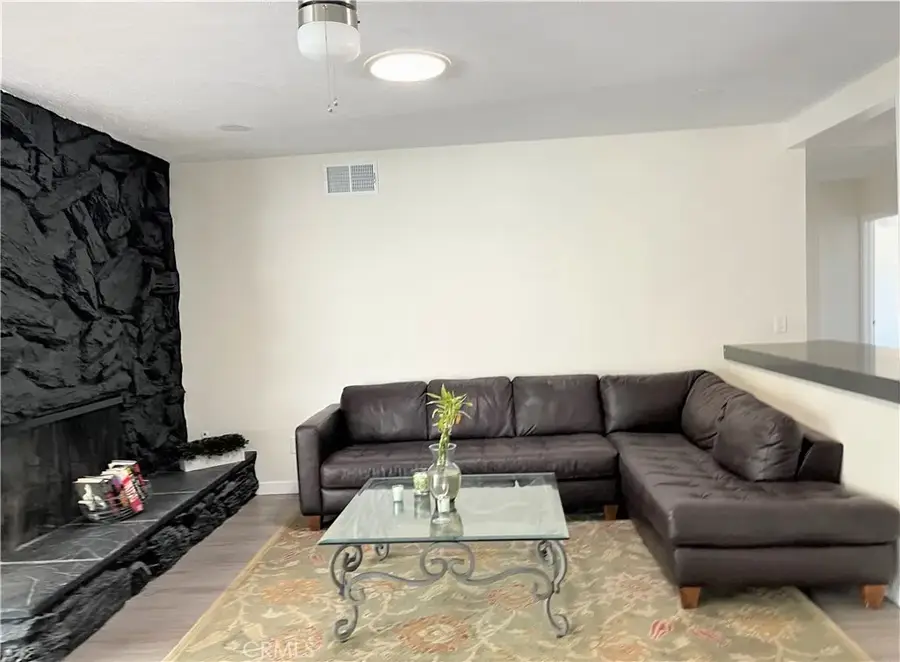 18724 Chase, Northridge, CA 91324 - #2