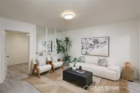 5651 Sumner #109, Culver City, CA 90230 - #3