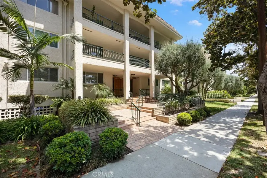 420 S Madison Avenue #301, Pasadena, CA 91101 - #3