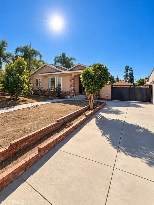 1106 E Charlinda, West Covina, CA 91790