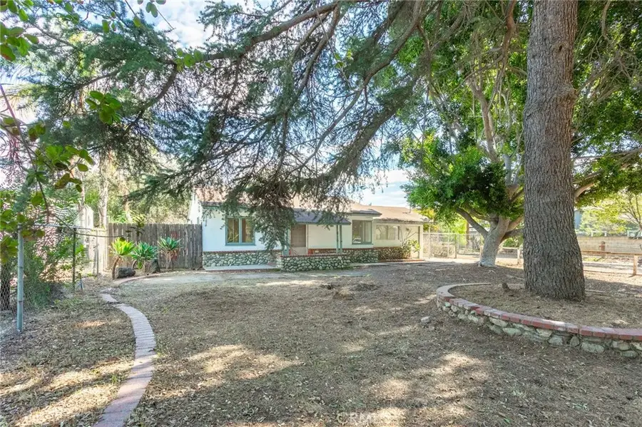 816 N Oakway Avenue, San Dimas, CA 91773 - #2