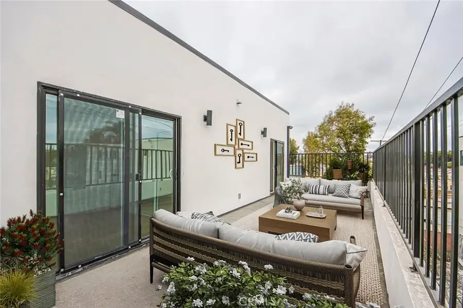 3024 Wellington Road, Los Angeles, CA 90016 - Image #3