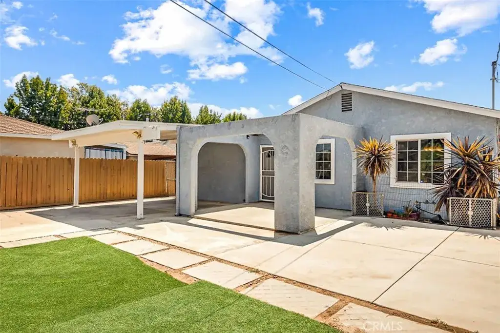 15112 Domino Street, Van Nuys, CA 91411 - Image #1