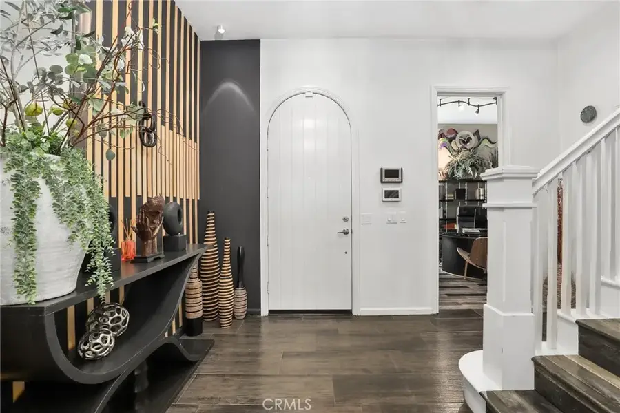 27636 Camellia Drive, Saugus, CA 91350 - Image #3