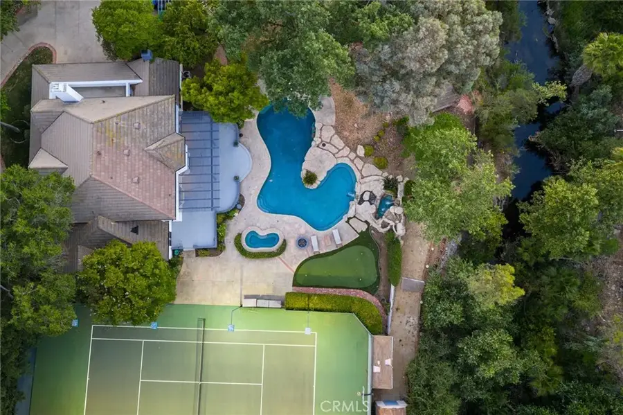 28925 Medea Mesa Road, Agoura Hills, CA 91301 - Image #3