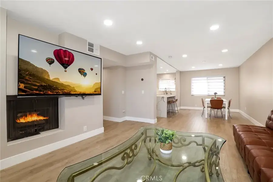 10159 De Soto Avenue #202, Chatsworth, CA 91311 - #3