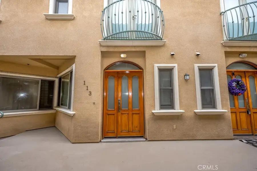 216 N Buena Vista Street #113, Burbank, CA 91505 - Image #2