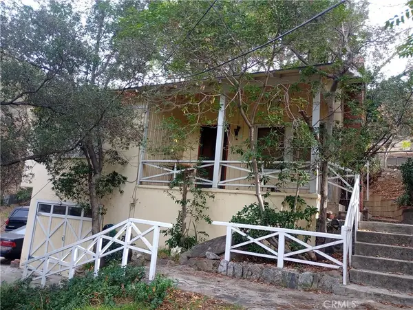 7916 Glenties Lane, Sunland, CA 91040