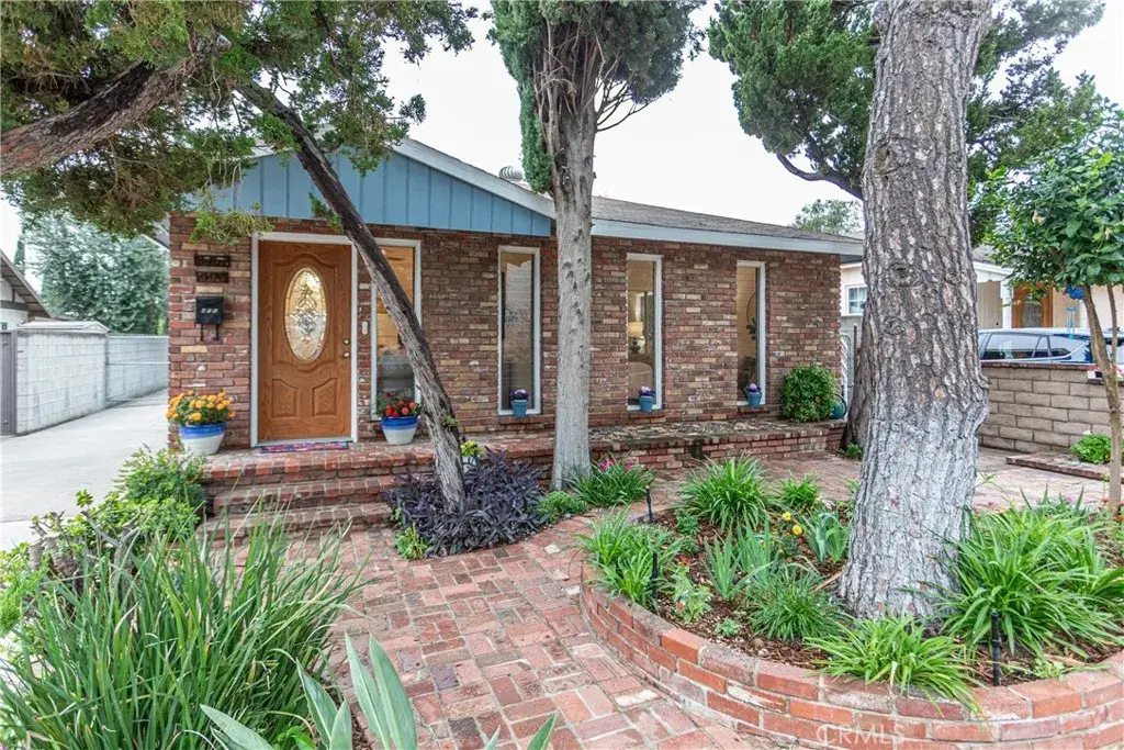 405 N Brighton, Burbank, CA 91506 - Image #1