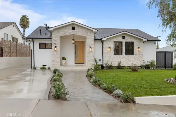 742 Groton, Burbank, CA 91504