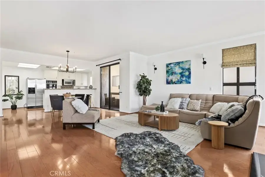 8642 Gregory Way #204, Los Angeles, CA 90035 - Image #3