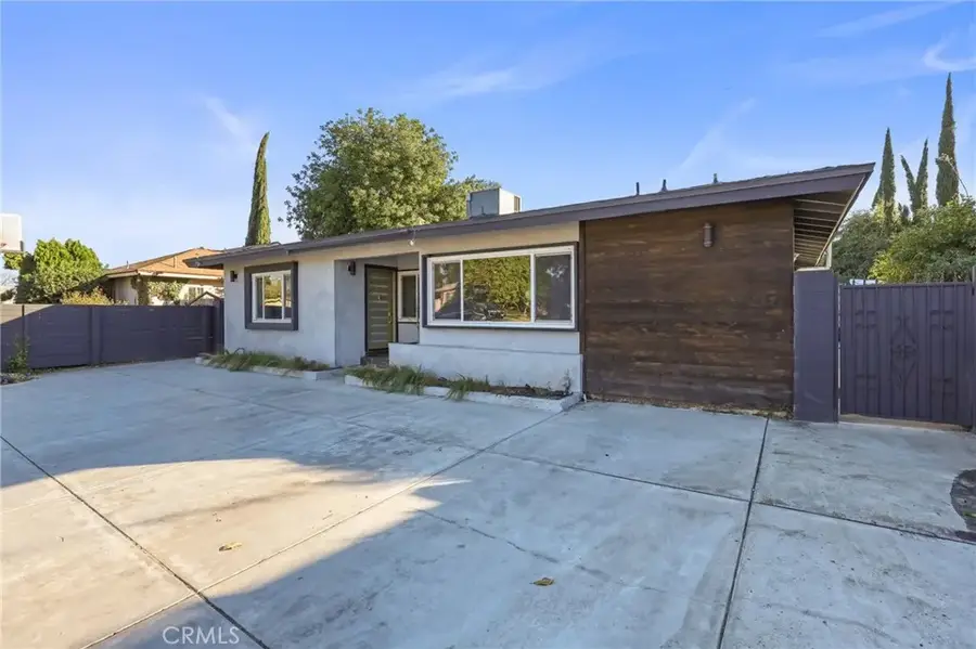 20422 Schoenborn, Winnetka, CA 91306 - Image #2