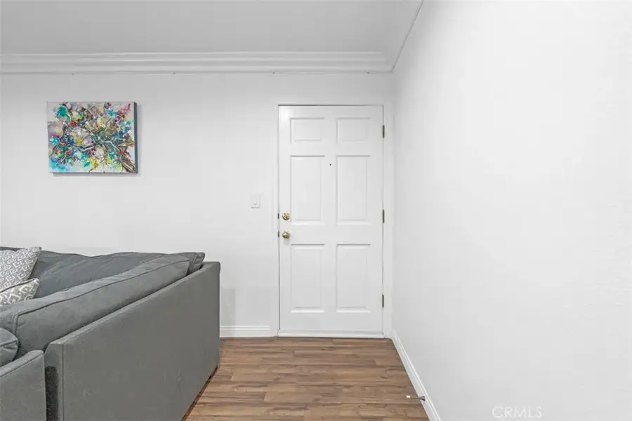 4140 Warner Boulevard #208, Burbank, CA 91505 - Image #3