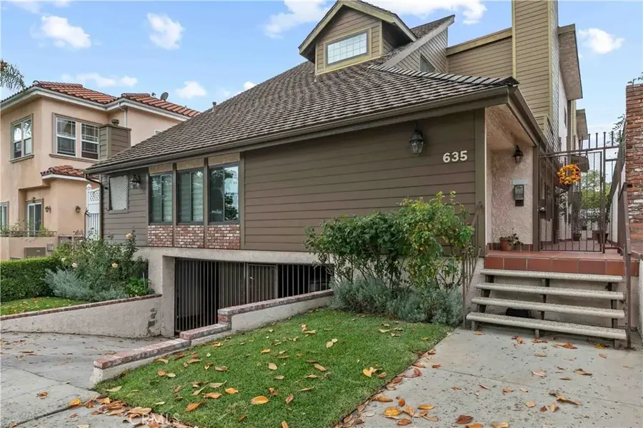635 E Magnolia #B, Burbank, CA 91501 - Image #3