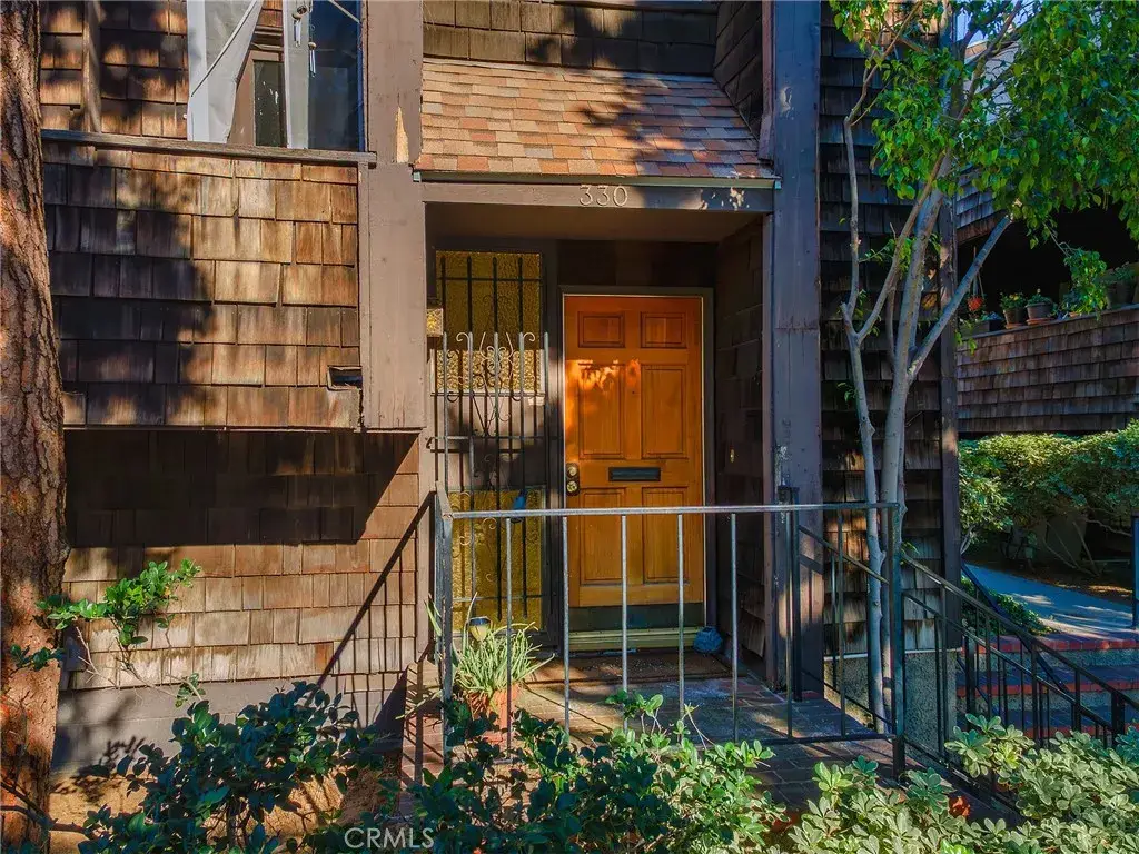 330 N 5th Street, Burbank, CA 91501 - Image #1