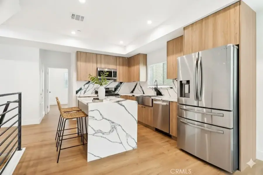 4514 St Elmo Drive, Los Angeles, CA 90019 - #2