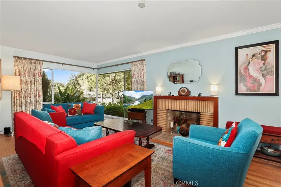 2064 Oak Valley, Glendale, CA 91208 - Image #3