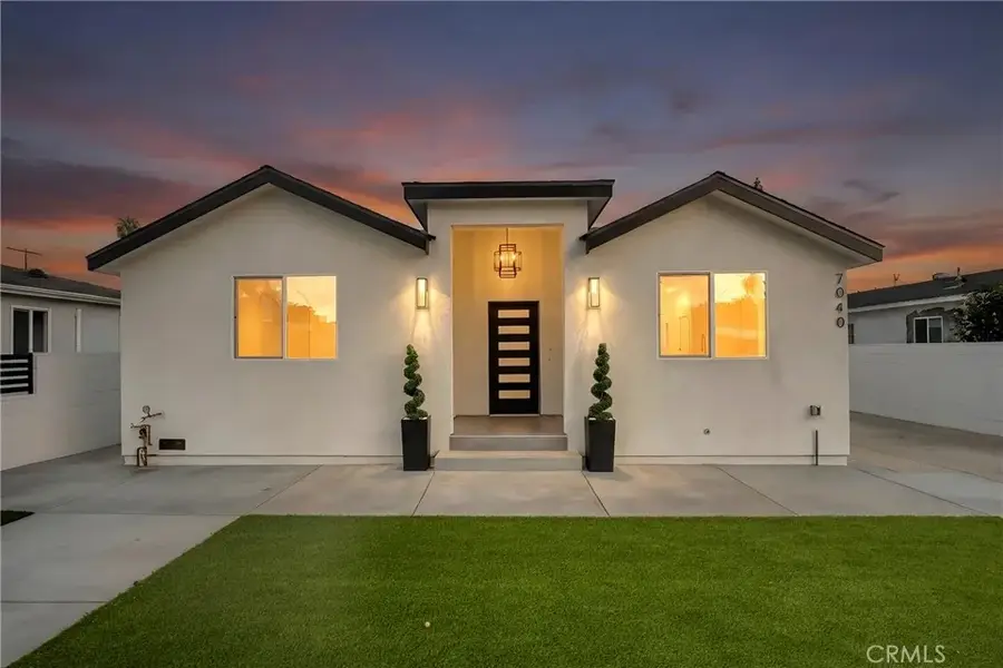 7040 Tyrone Avenue, Van Nuys, CA 91405 - Image #2