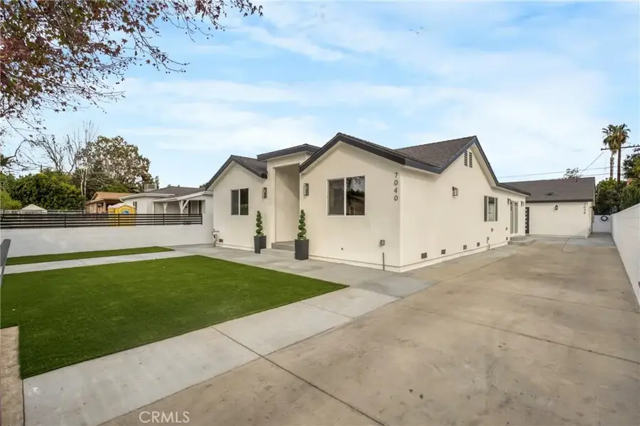 7040 Tyrone Avenue, Van Nuys, CA 91405 - Image #3
