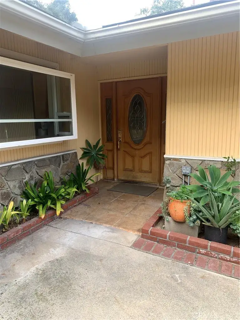 1918 Calafia Street, Glendale, CA 91208 - Image #2