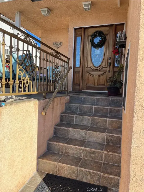 10714 Helendale, Tujunga, CA 91042