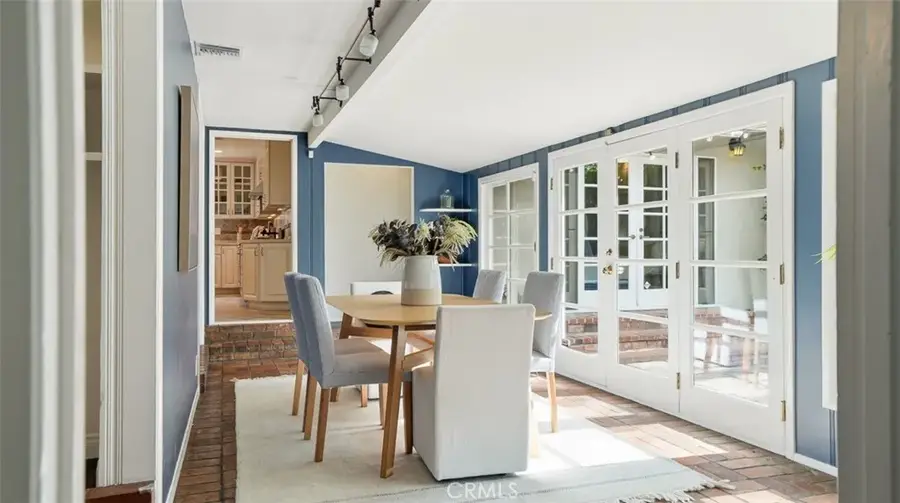 13360 Magnolia, Sherman Oaks, CA 91423 - #2