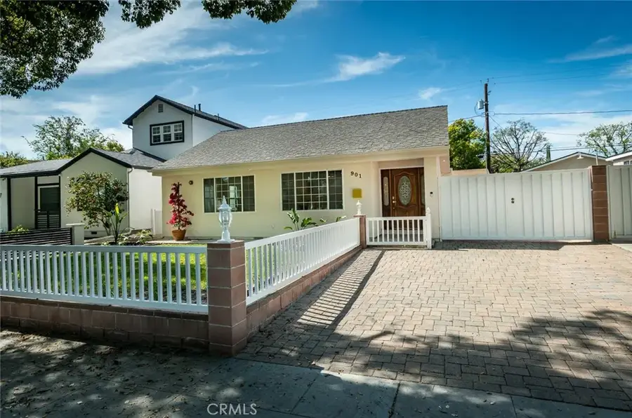 901 N Reese, Burbank, CA 91506 - #2