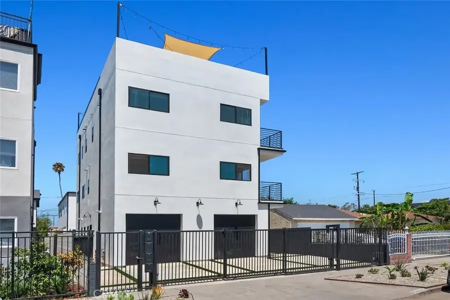 2633 S Cochran, Los Angeles, CA 90016 - #2