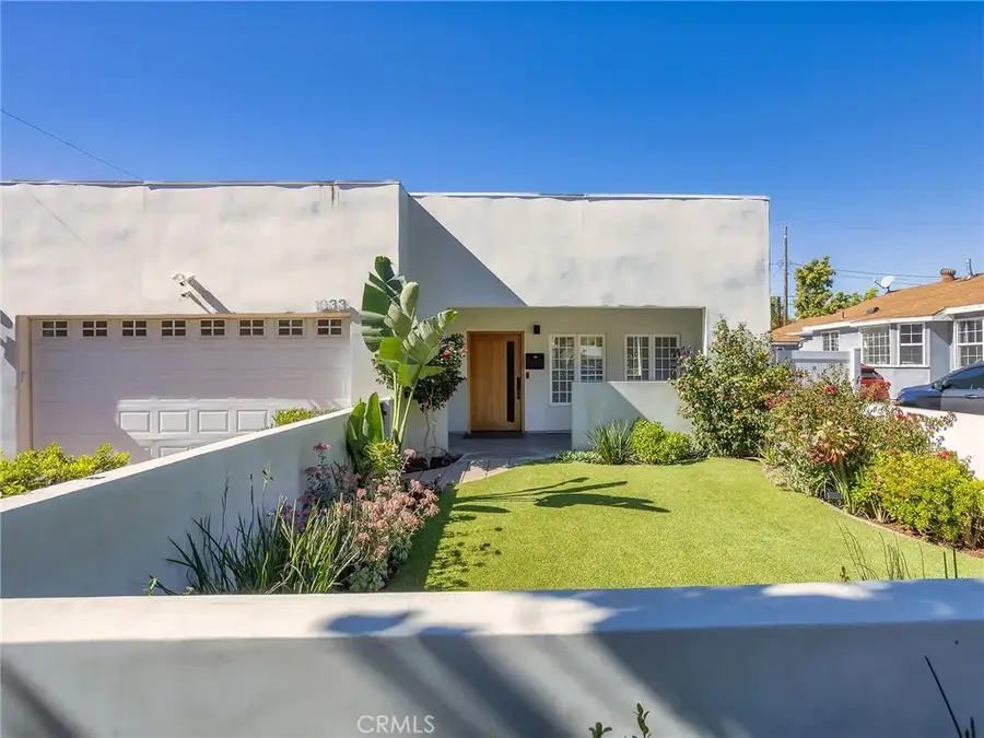 1033 N Pass Avenue, Burbank, CA 91505 - #2