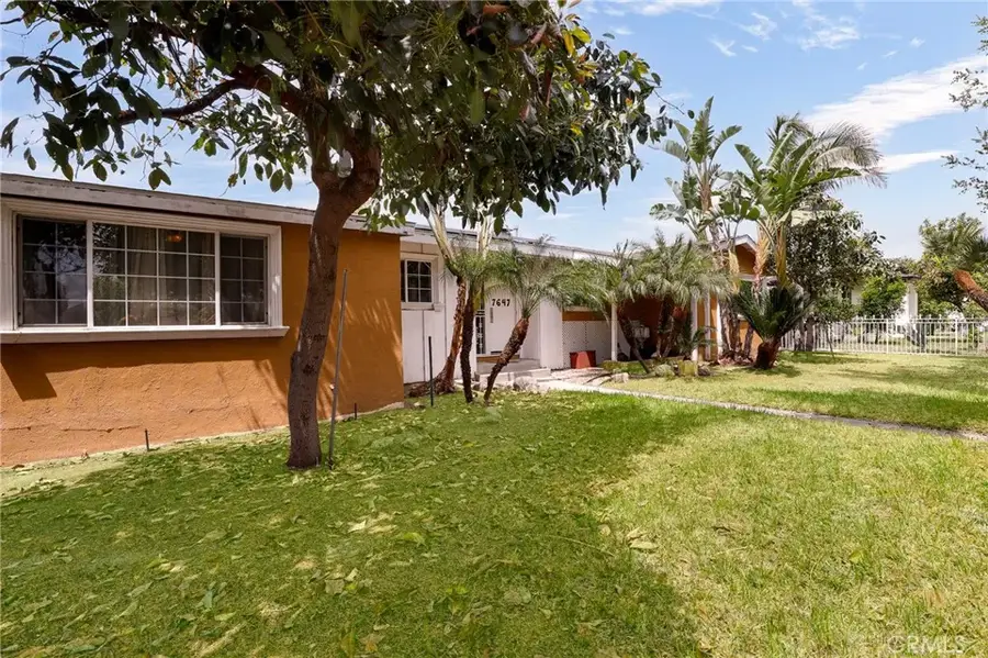 7647 Mason Avenue, Winnetka, CA 91306 - #2