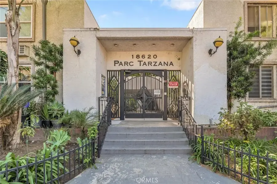 18620 Hatteras #169, Tarzana, CA 91356 - #2