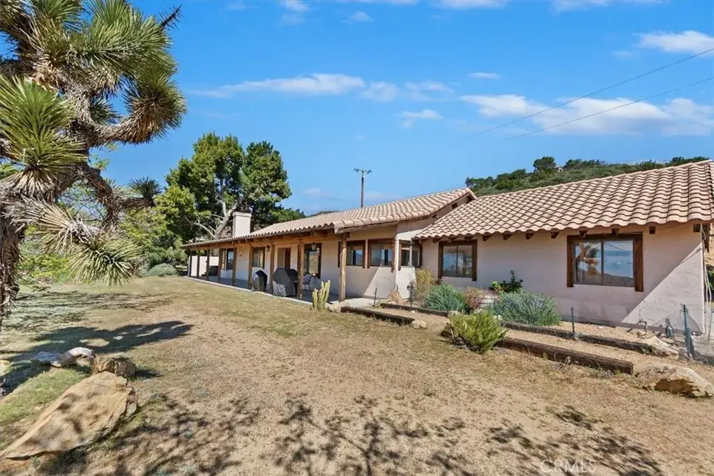 9060 Yucca Hills, Agua Dulce, CA 91390 - #1