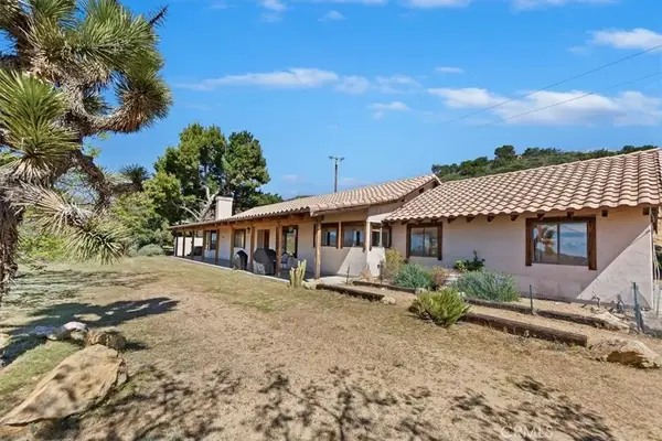 9060 Yucca Hills, Agua Dulce, CA 91390
