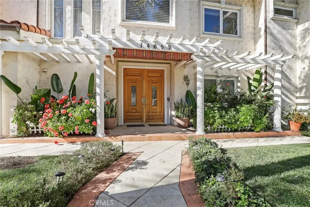 14659 Valley Vista, Sherman Oaks, CA 91403 - #1