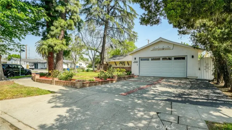 11426 Collett Avenue, Granada Hills, CA 91344 - #2