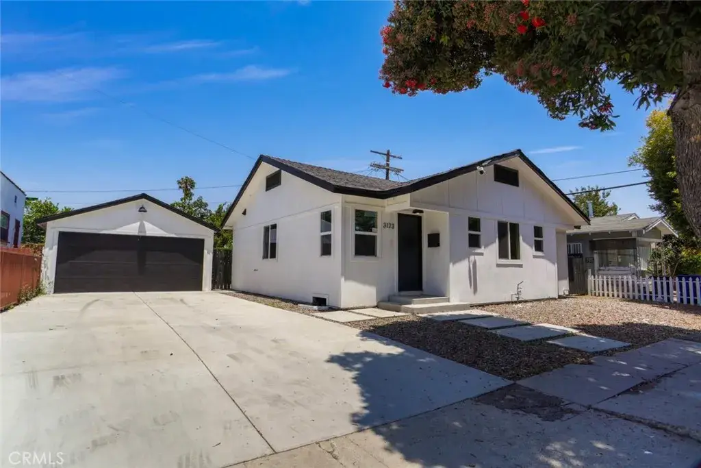 3123 Hyde Park Boulevard, Los Angeles, CA 90043 - #1