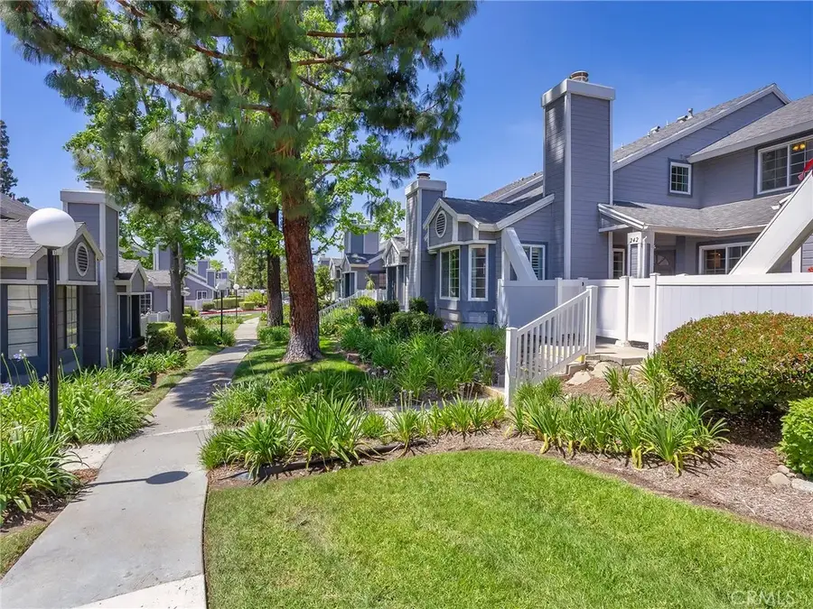 242 Spruce Court, Azusa, CA 91702 - #2