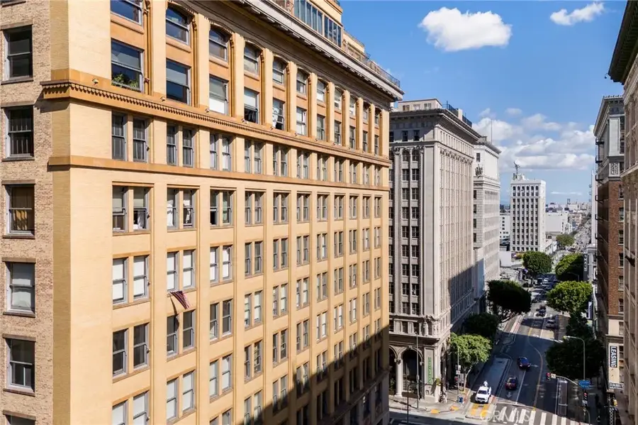 215 W 7th #1307, Los Angeles, CA 90014 - #3